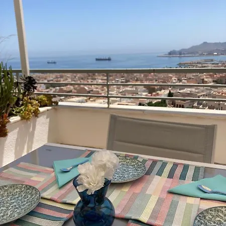 Atico Con Espectaculares Vistas Al Mar *